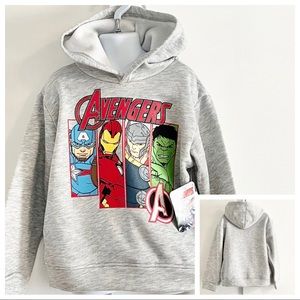 🆕Boy’s Marvel Avengers Hoodie Size 6